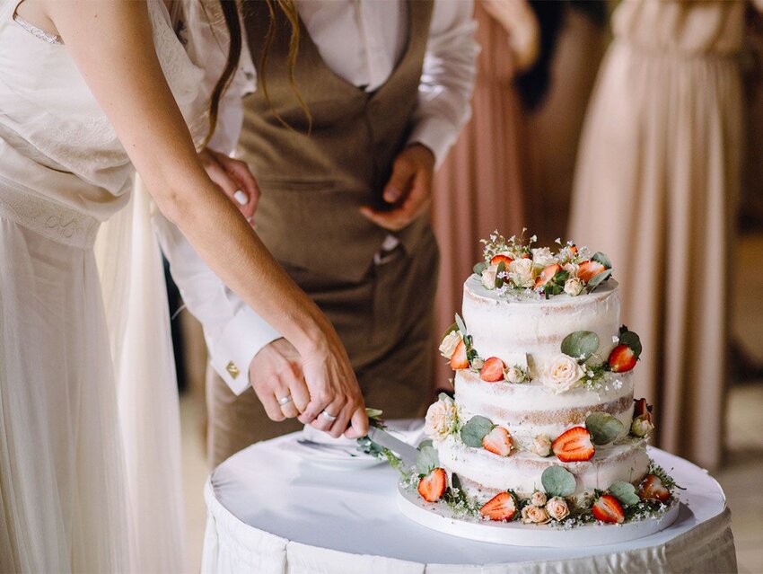 From ‘Blusher’ to ‘Bonbonnière’ — Do You Know These Wedding Terms?